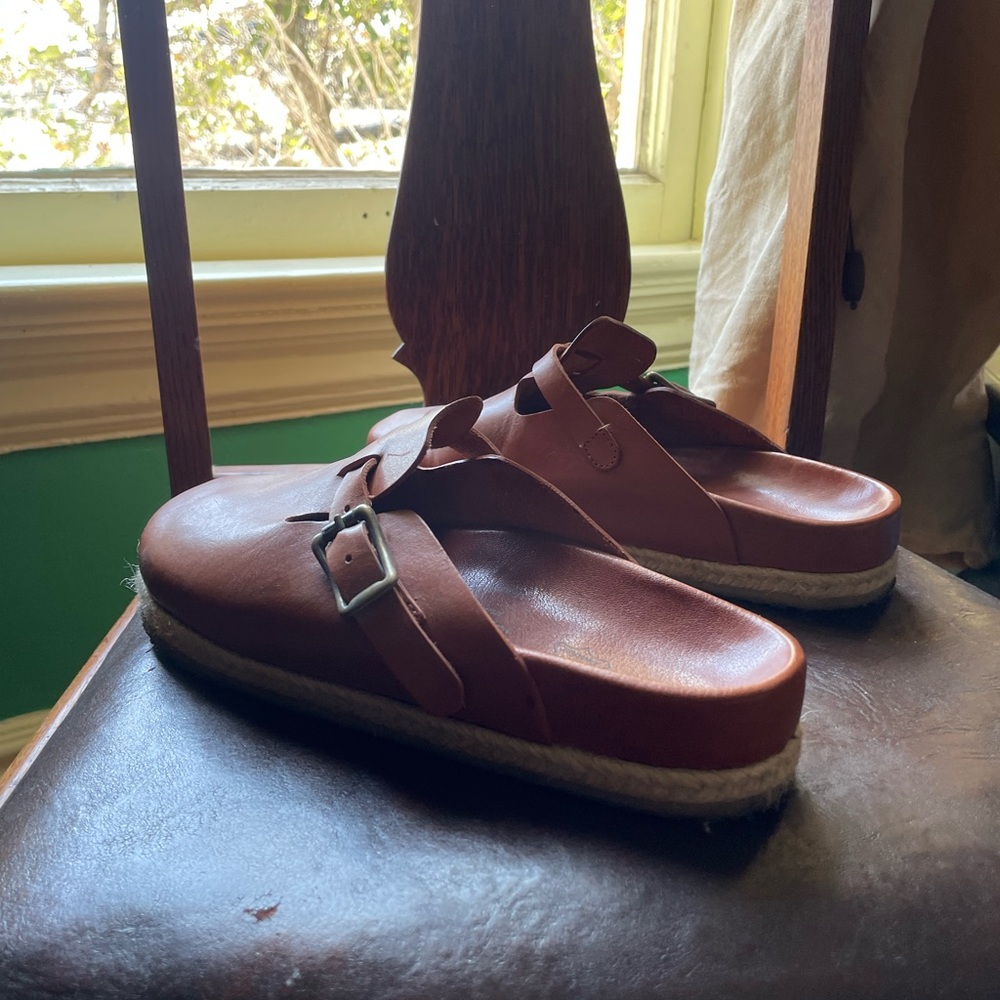 Yuketen Crepe Sole Women’s Size 38 EUC